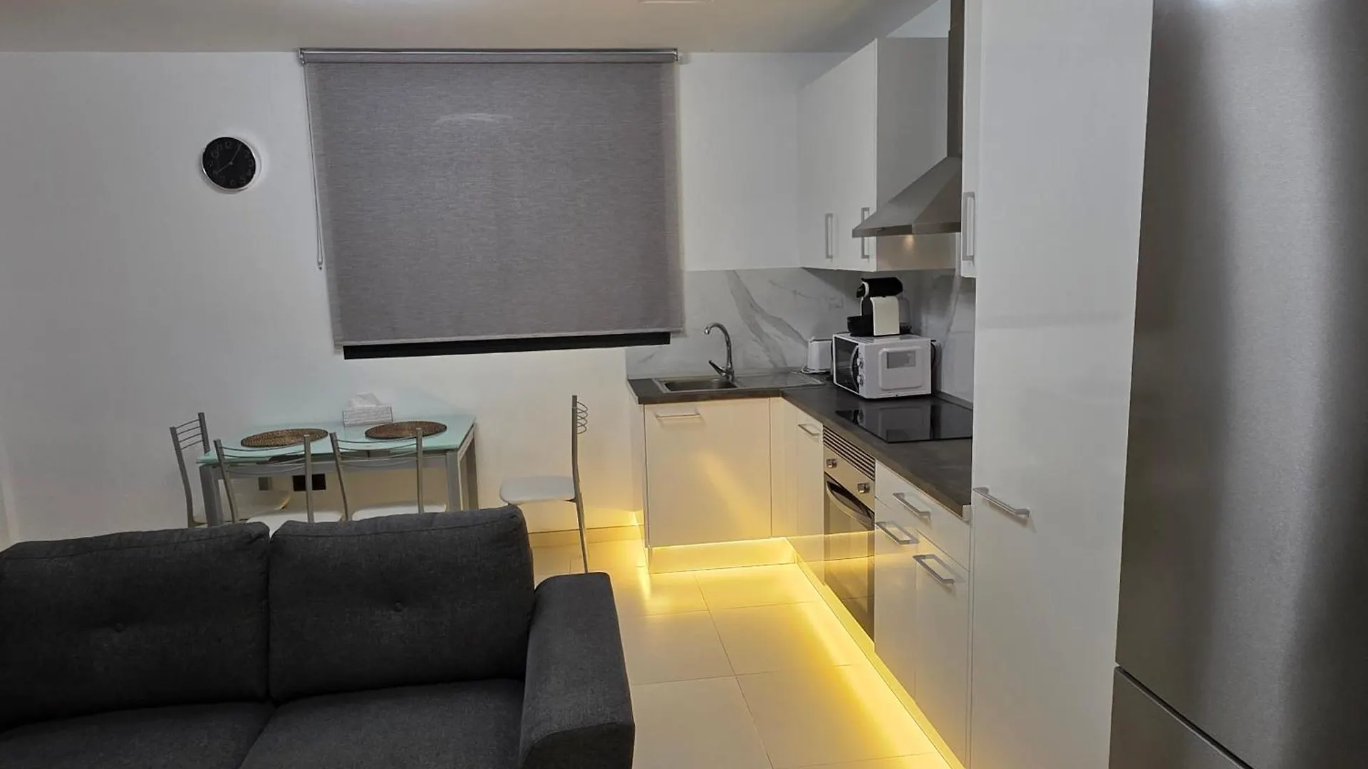דירה אדחה Vistas Korner City Centr